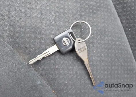 2010 Nissan Versa 1.8S z USA, uszkodzony, nr VIN 3N1BC1CP0AL456697